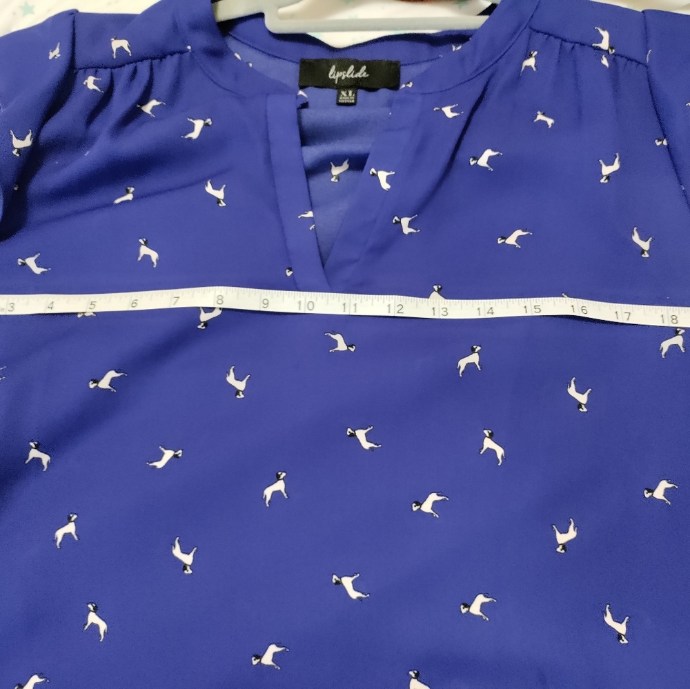 Blue blouse with dogs 🐕 - Picture 5 of 5